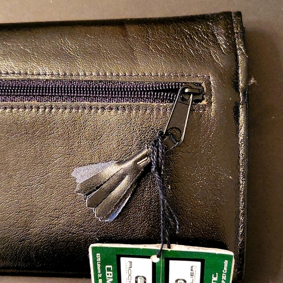 ✨HOST PICK!✨ NEW Black Leather Wallet, Multi-Compartment Organizer - Picture 6 of 14